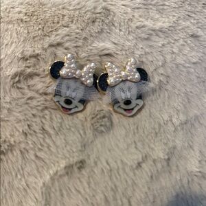 Disney Minnie Mouse Pearl Bow Earrings